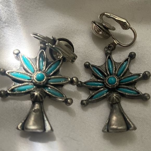 Vintage Zuni silver & turquoise starburst clip-on earrings - Picture 5 of 5